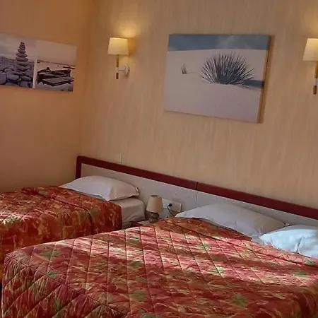 Отель Sables D'o Et Son Restaurant Le 16 Bis Ле-Сабль-д’Олон