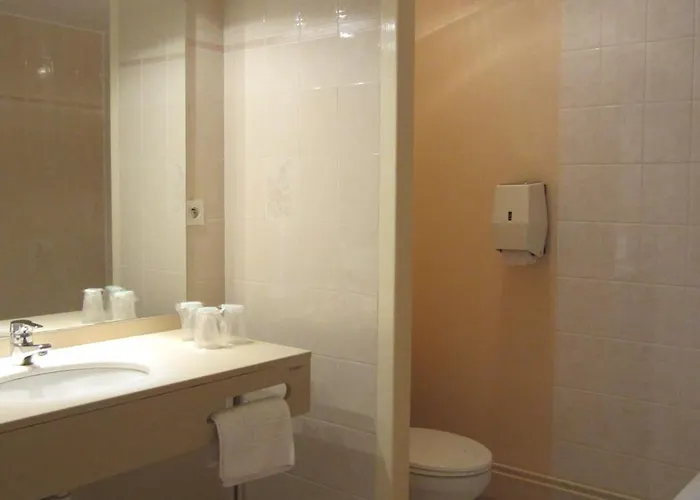 Hotel Sables D'o Et Son Restaurant Le 16 Bis 2*