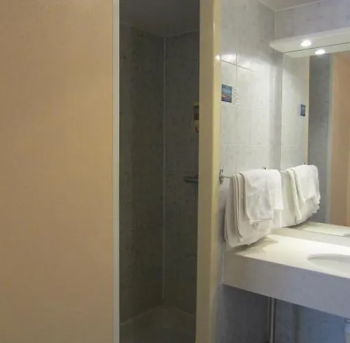 Hotel Sables D'o Et Son Restaurant Le 16 Bis 2*