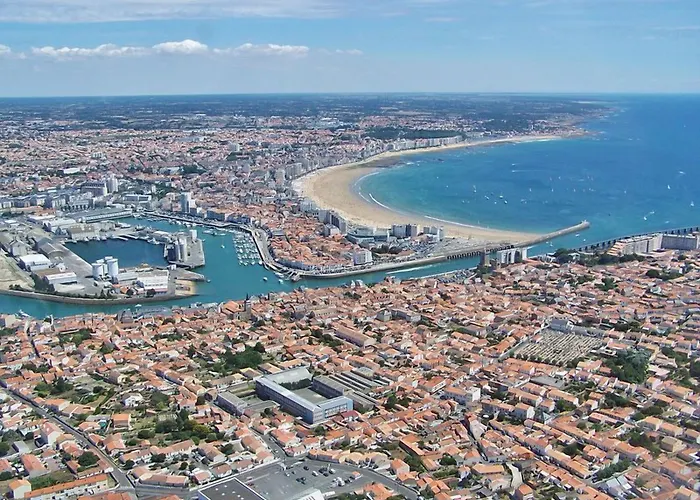 Sables D'o Et Son Restaurant Le 16 Bis Hotel 2*