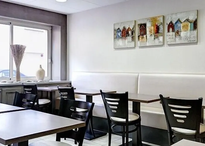 Sables D'o Et Son Restaurant Le 16 Bis 2* Les Sables-dʼOlonne