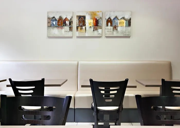 Hotel Sables D'o Et Son Restaurant Le 16 Bis 2*