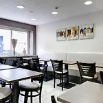 Sables D'o Et Son Restaurant Le 16 Bis Hotel 2*