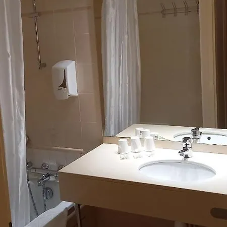 فندق Sables D'o Et Son Restaurant Le 16 Bis لي سابلِ دولونْ