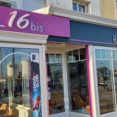 Hotel Sables D'o Et Son Restaurant Le 16 Bis 2*