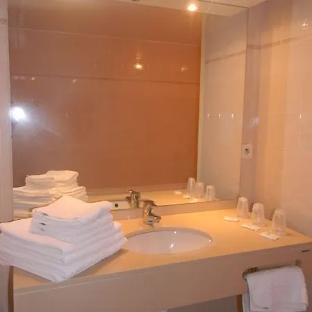 Sables D'o Et Son Restaurant Le 16 Bis فندق