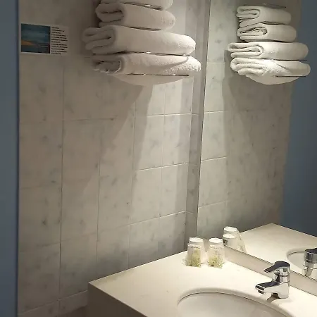 Sables D'o Et Son Restaurant Le 16 Bis 2*