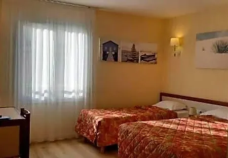 Hotel Sables D'o Et Son Restaurant Le 16 Bis Les Sables-d'Olonne