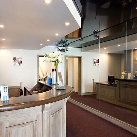 Hotel Sables D'o Et Son Restaurant Le 16 Bis 2*