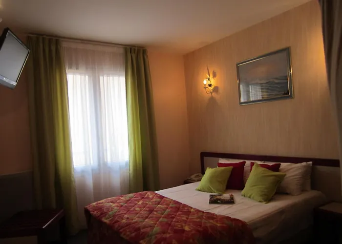 Sables D'o Et Son Restaurant Le 16 Bis Ле-Сабль-д’Олон